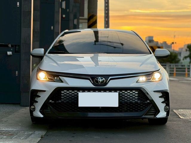 TOYOTA豐田 ALTIS  第2張相片