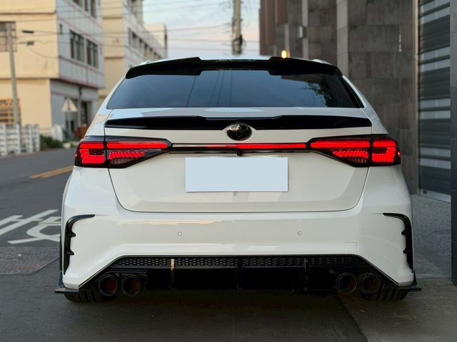 TOYOTA豐田 ALTIS  第3張相片