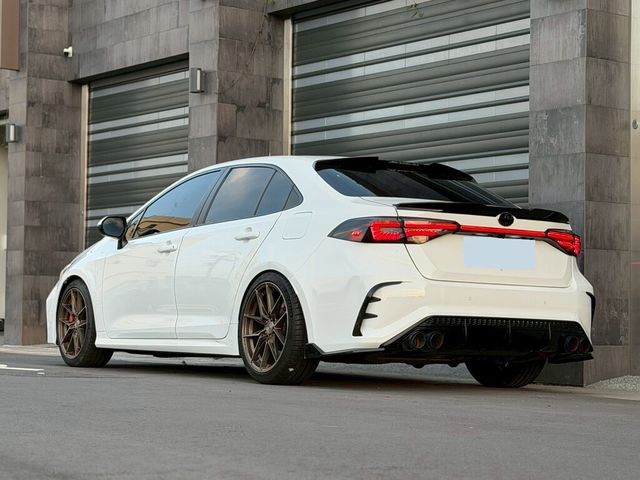 TOYOTA豐田 ALTIS  第4張相片