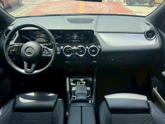 M-BENZ賓士 B180  第7張相片