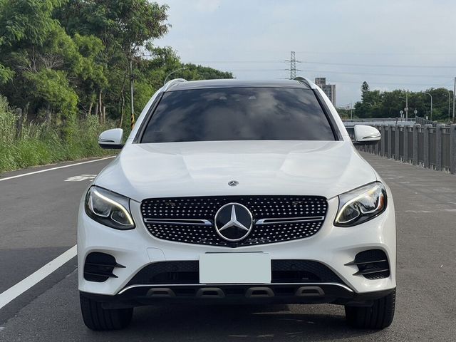 M-BENZ賓士 GLC300  第2張相片