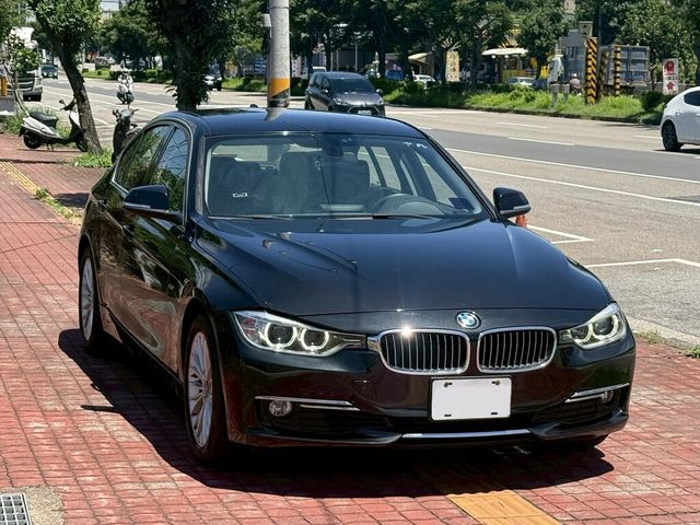 BMW寶馬 320D  第1張相片