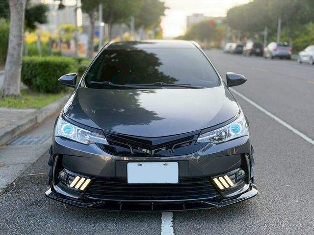 TOYOTA豐田 ALTIS  第2張相片