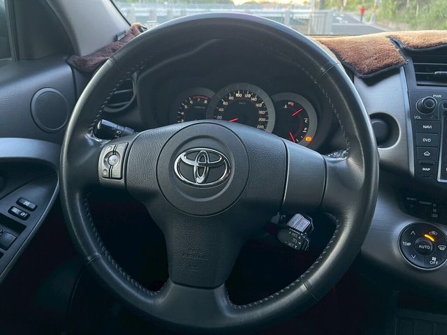 TOYOTA豐田 RAV4  第6張相片