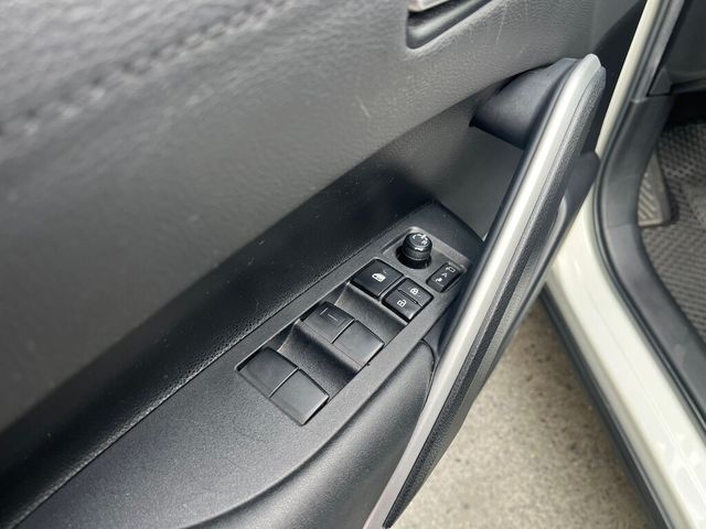 TOYOTA豐田 COROLLA CROSS  第6張相片