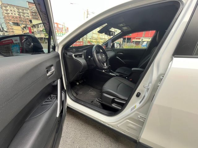 TOYOTA豐田 COROLLA CROSS  第10張相片