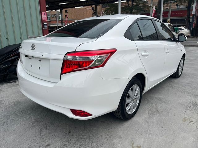 TOYOTA豐田 VIOS  第23張相片