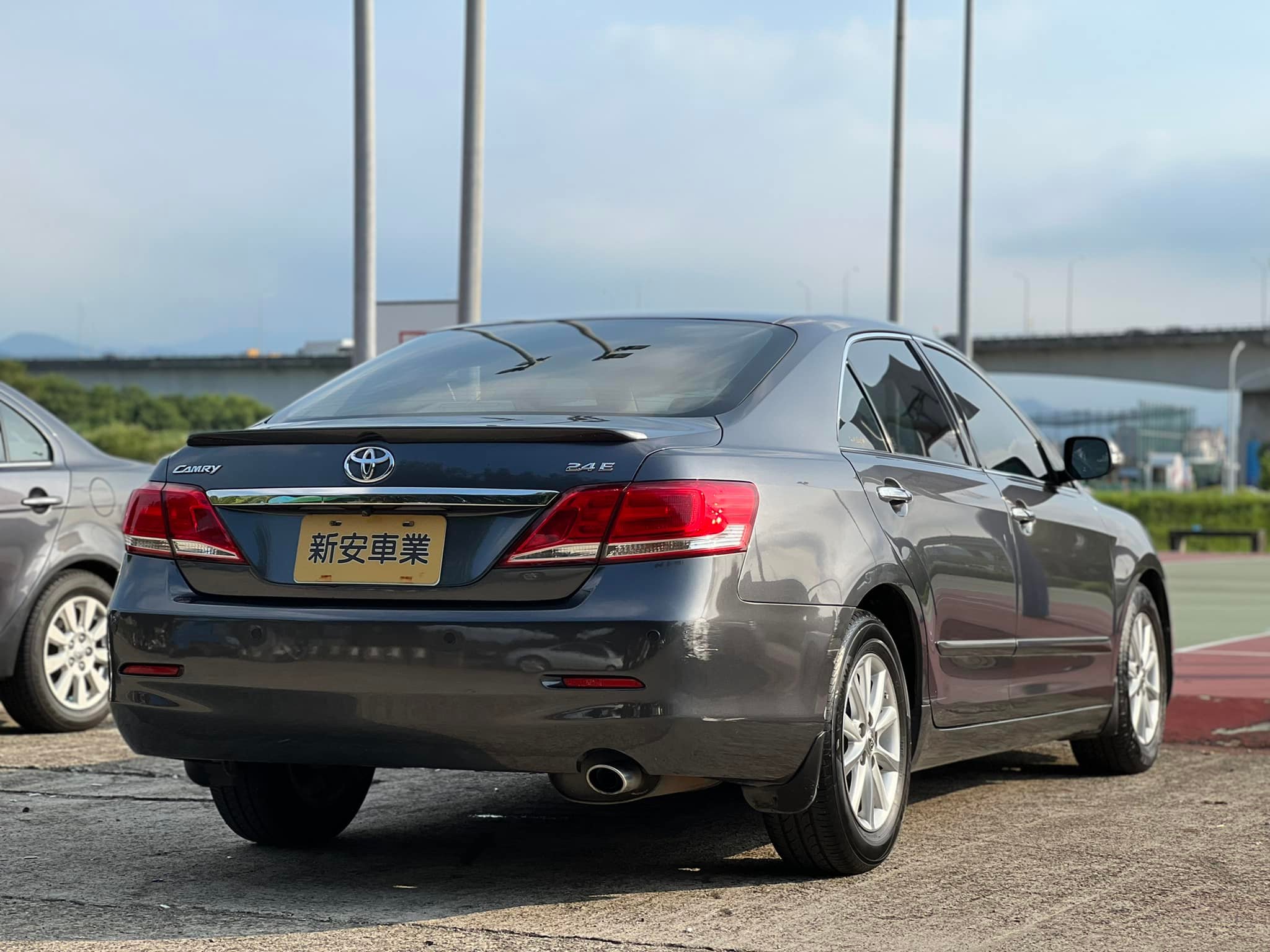 2010 TOYOTA CAMRY 2.4E版  第7張相片