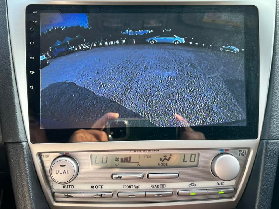 2010 TOYOTA CAMRY 2.4E版  第15張相片