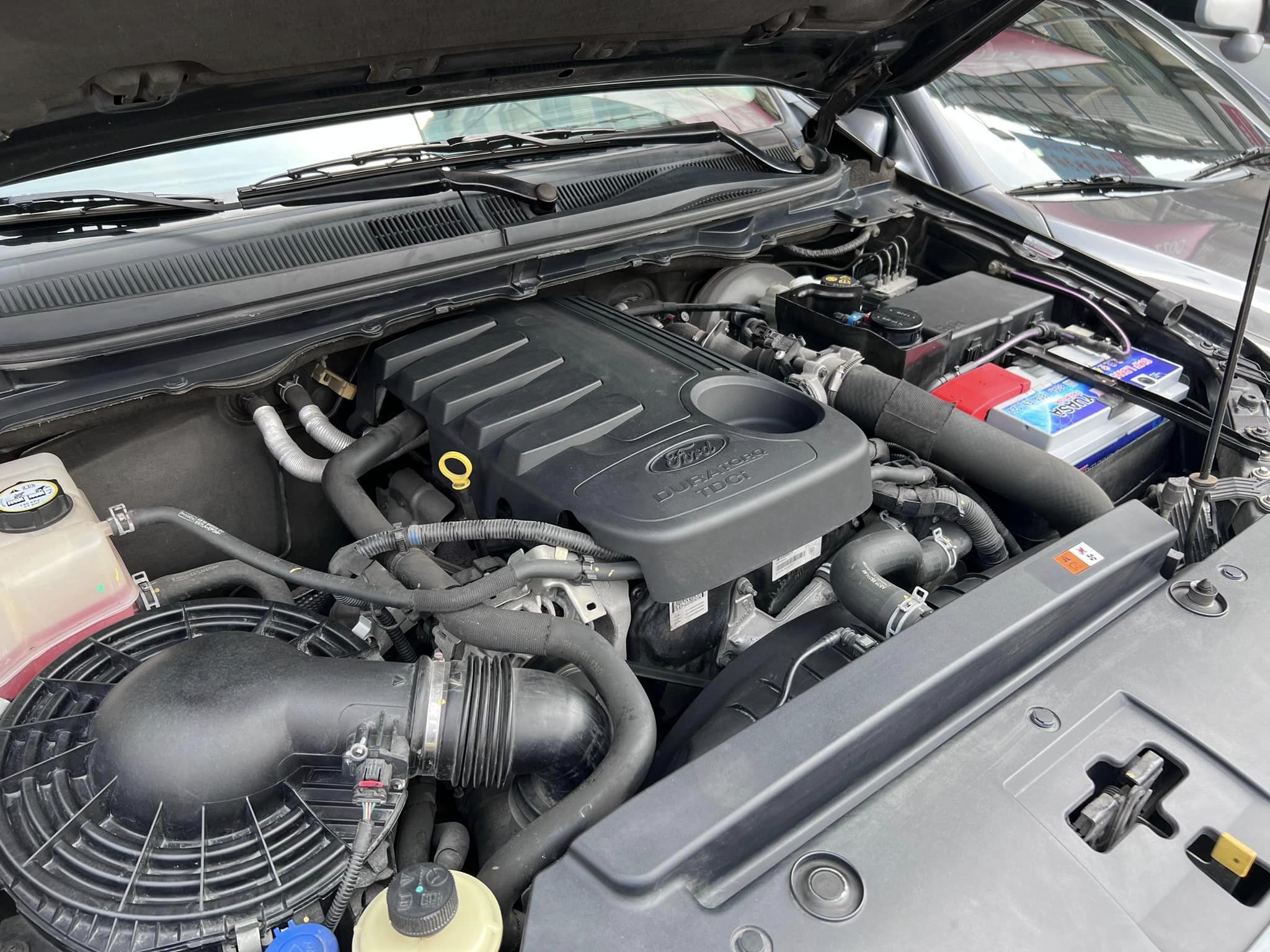 2015 FORD RANGER 3.2柴油 一手車  第17張相片