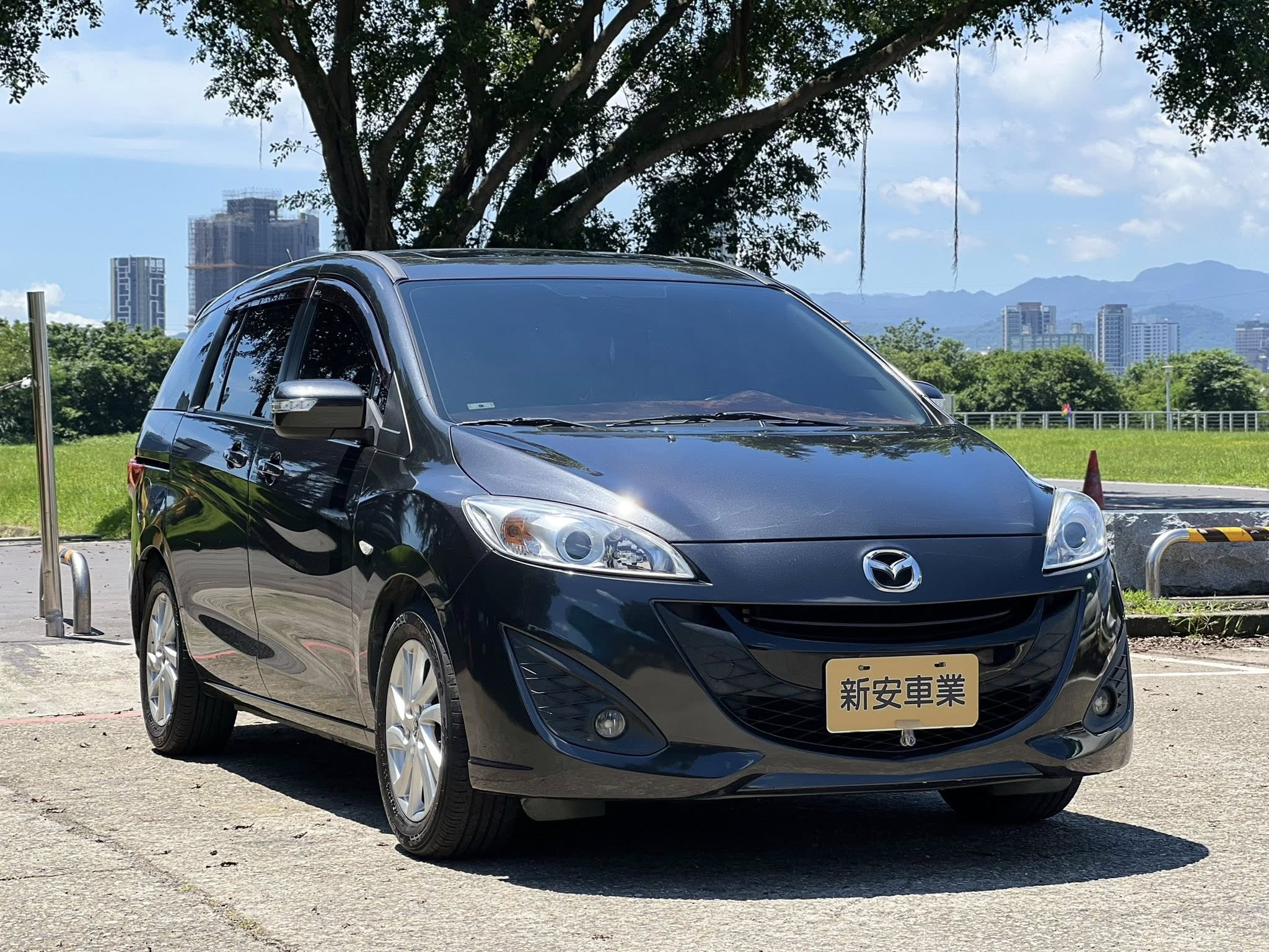2013 MAZDA5 原鈑件 實車實價  第2張相片