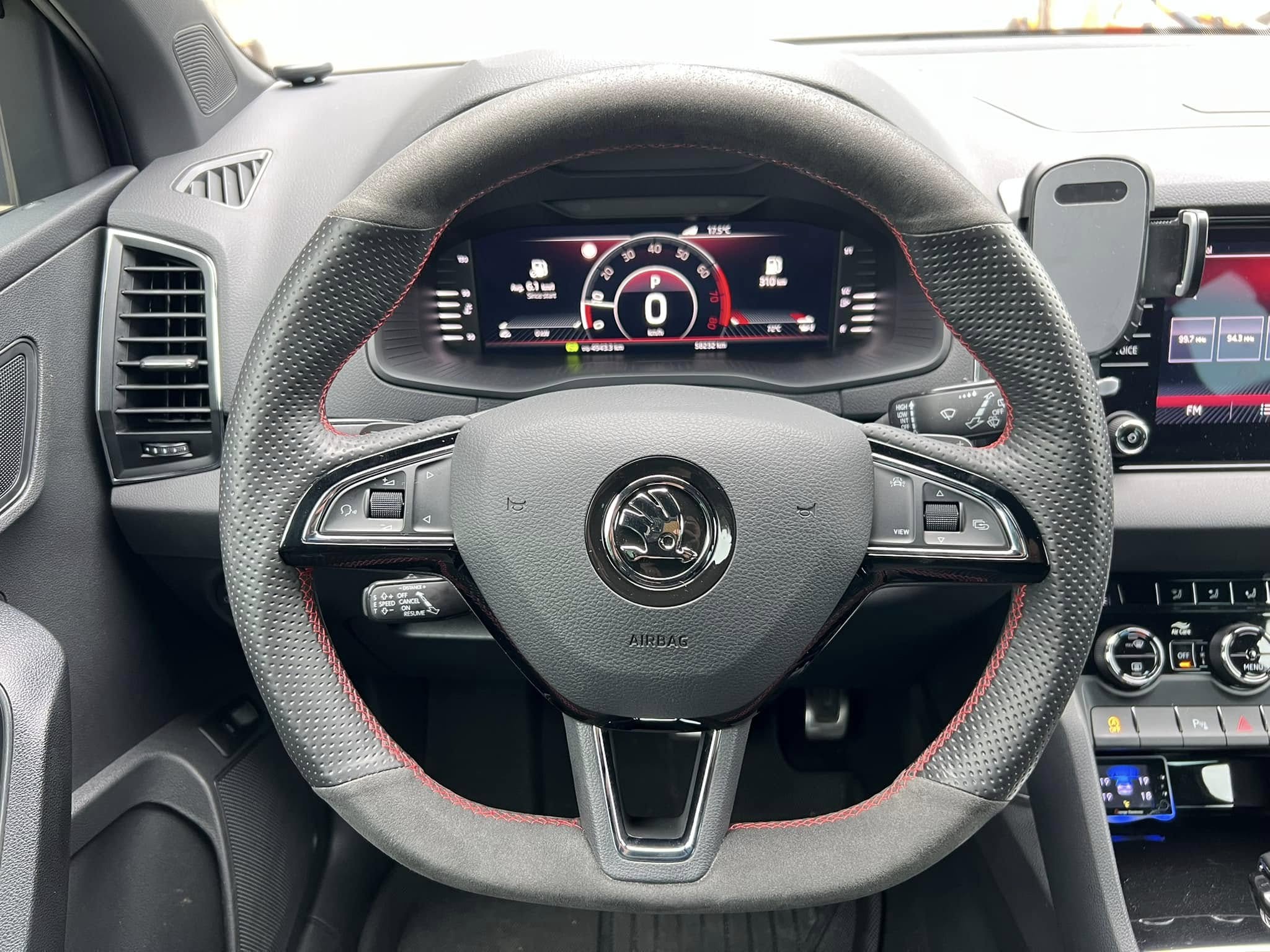 2020 KAROQ SPORTLINE 2.0 4X4 市場唯一 GOO認證  第6張相片