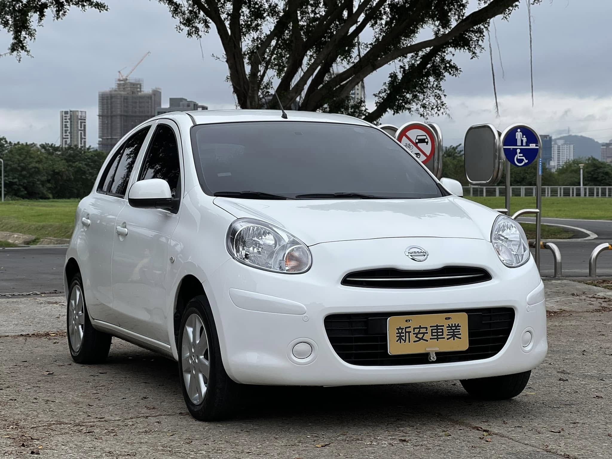 2013 MARCH 一手車 GOO認證 實價  第2張相片