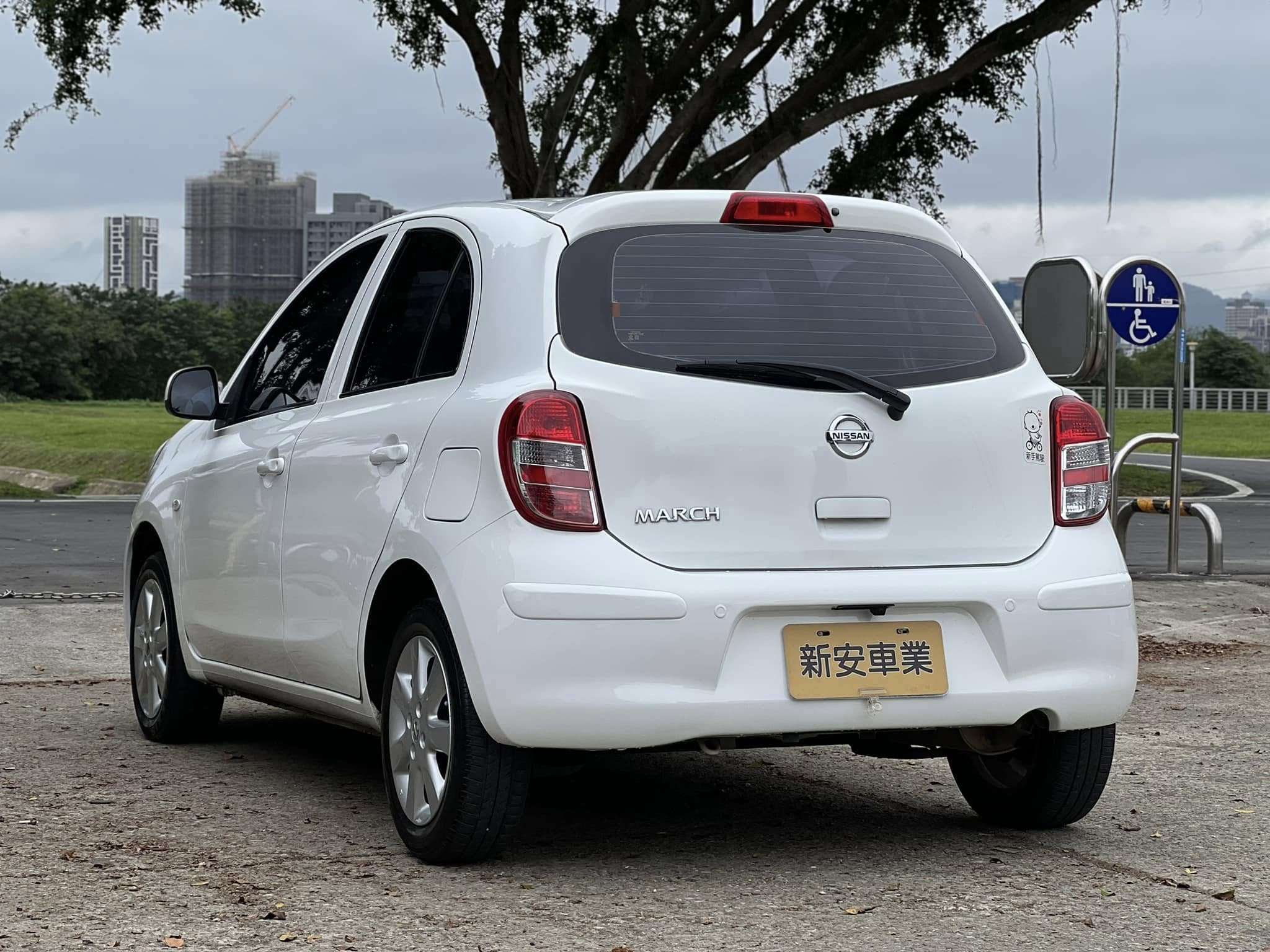 2013 MARCH 一手車 GOO認證 實價  第3張相片