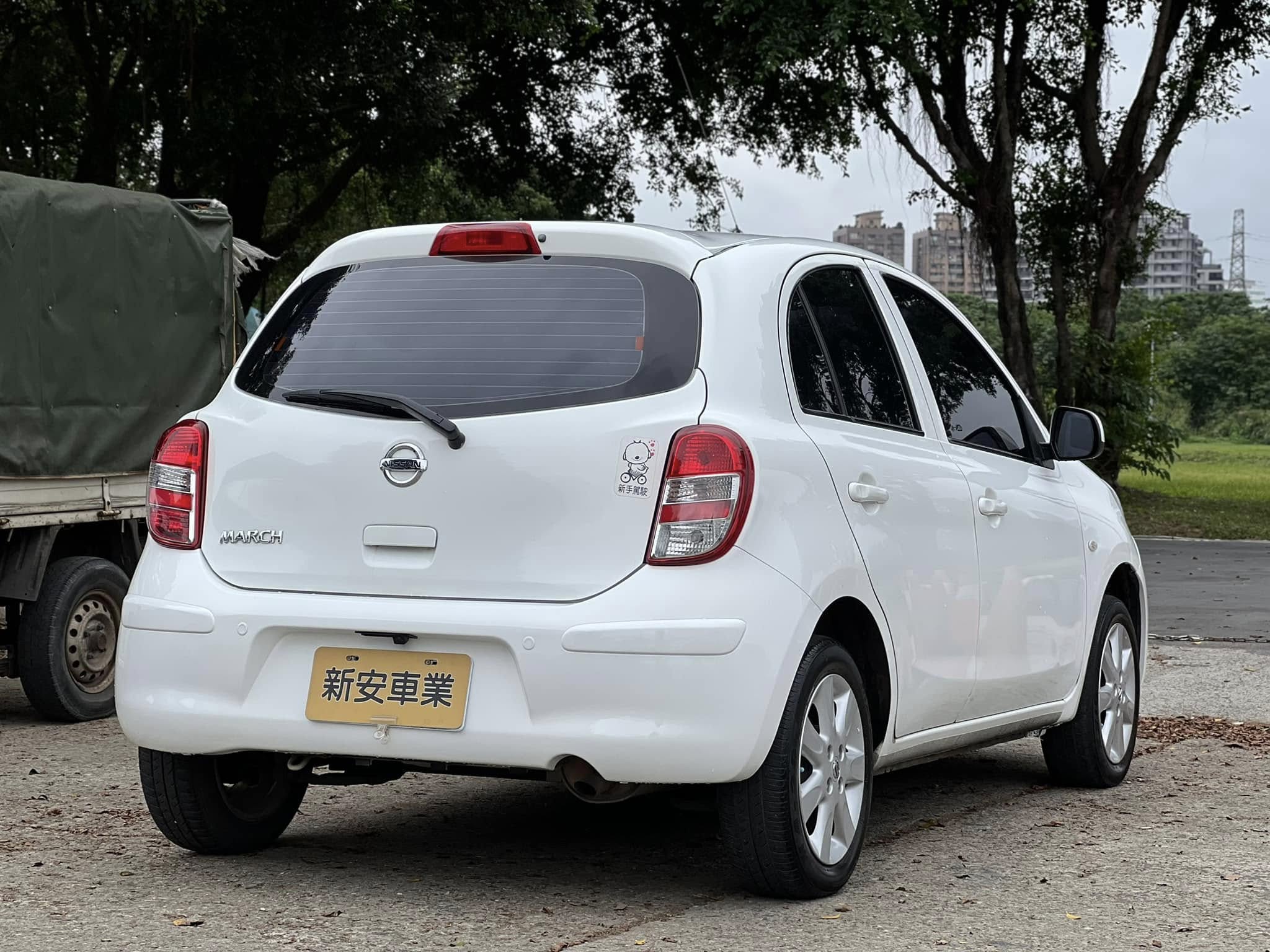 2013 MARCH 一手車 GOO認證 實價  第7張相片