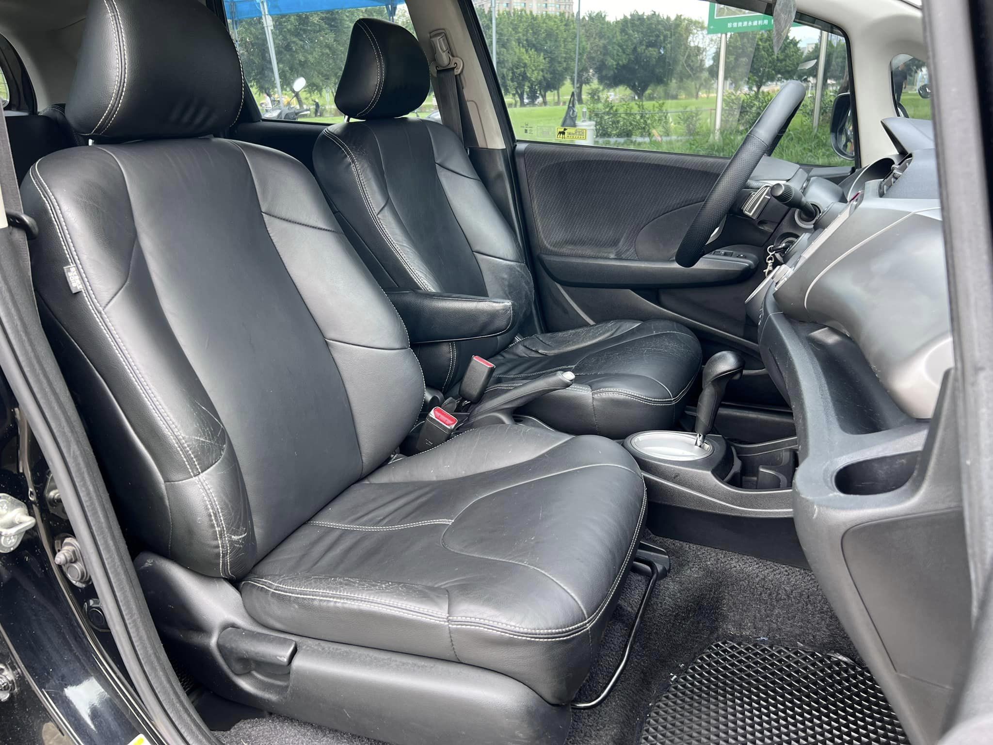 2012 FIT 頂級 一手車 原廠保養 GOO認證  第5張相片