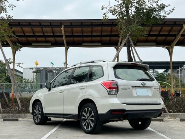 SUBARU速霸陸 FORESTER  第2張相片