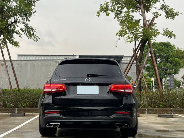 M-BENZ賓士 GLC300  第4張相片