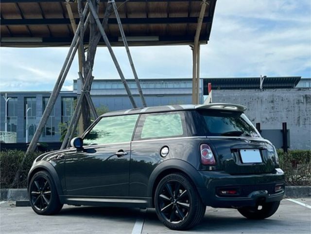 MINI迷你 COOPER S  第2張相片