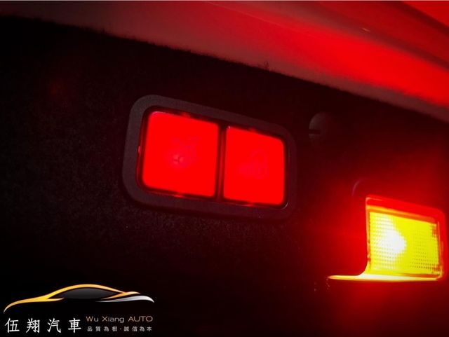 M-BENZ賓士 C200  第9張相片
