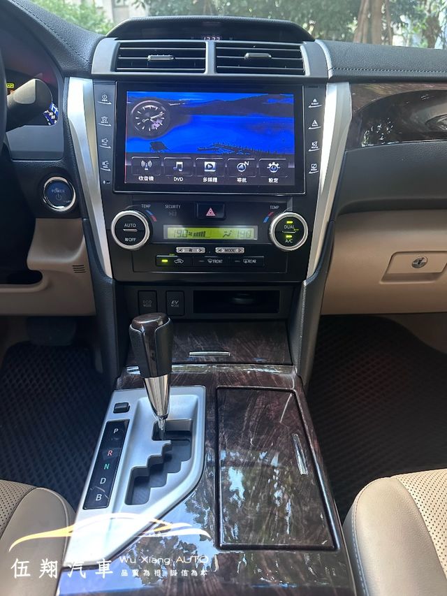 TOYOTA豐田 CAMRY HYBRID  第7張相片