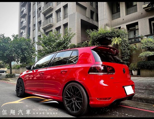 VOLKSWAGEN福斯 GOLF  第2張相片