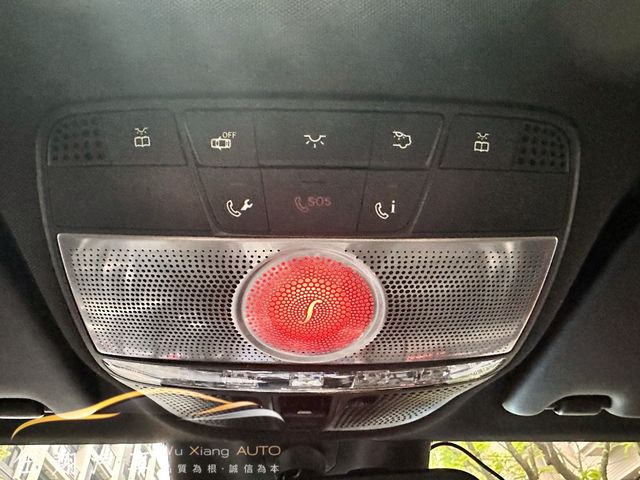 M-BENZ賓士 C300  第9張相片