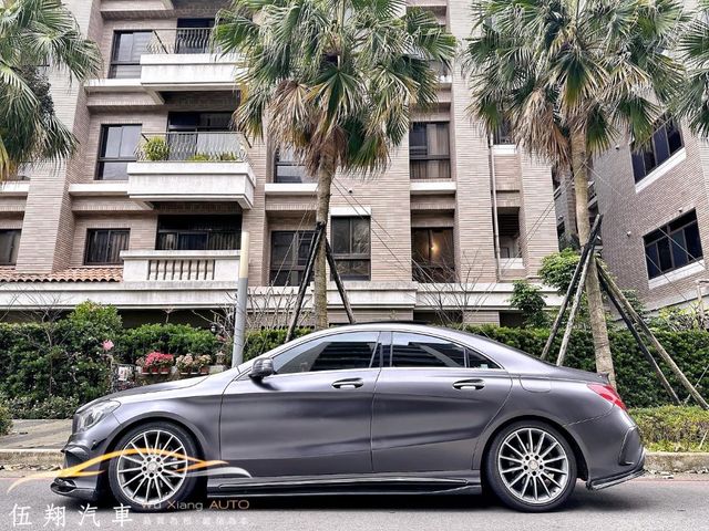 M-BENZ賓士 CLA250  第3張相片