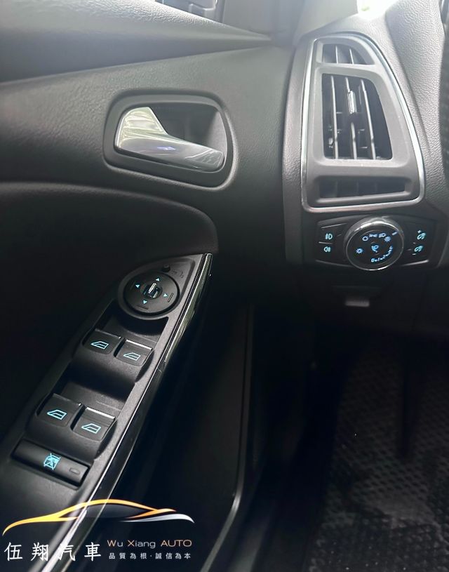 FORD福特 FOCUS  第8張相片