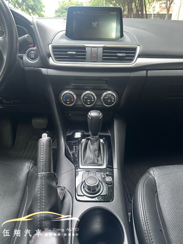 MAZDA馬自達 MAZDA 3  第7張相片