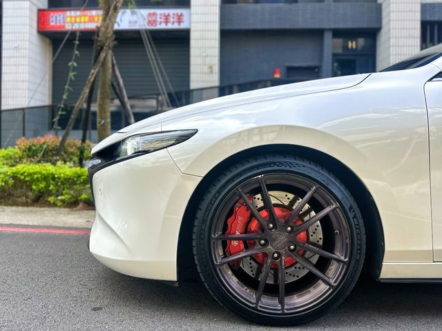MAZDA馬自達 MAZDA 3  第4張相片