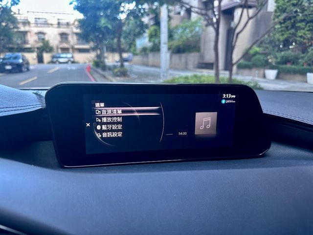 MAZDA馬自達 MAZDA 3  第7張相片