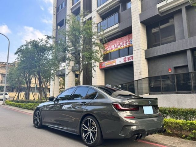 BMW寶馬 330I  第2張相片