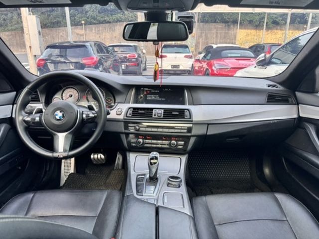 BMW寶馬 528I  第3張相片