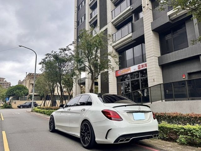 M-BENZ賓士 C300  第2張相片