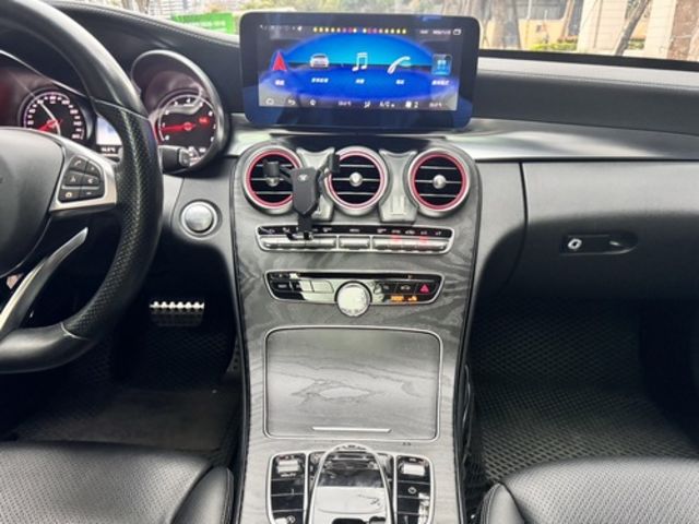 M-BENZ賓士 C300  第7張相片