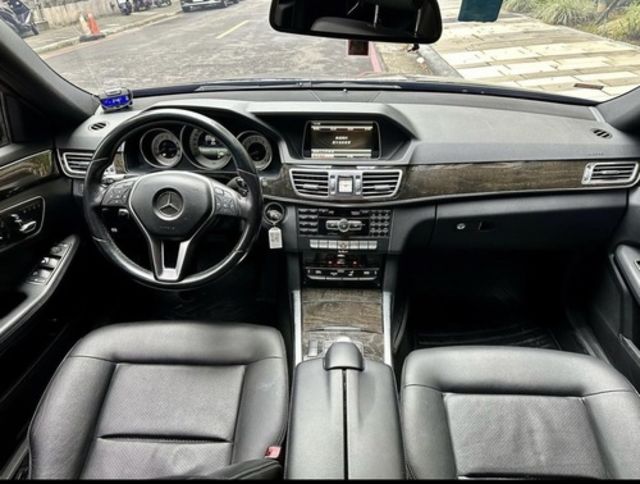 M-BENZ賓士 E350  第4張相片