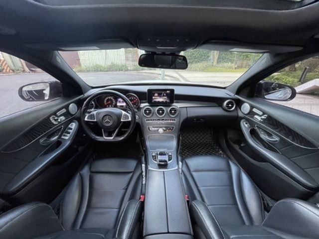 M-BENZ賓士 C400  第4張相片