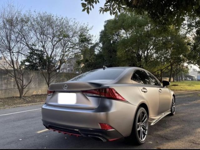 LEXUS凌志 IS 300  第2張相片