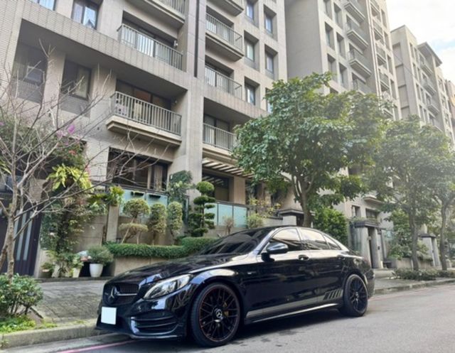 M-BENZ賓士 C300  第1張相片