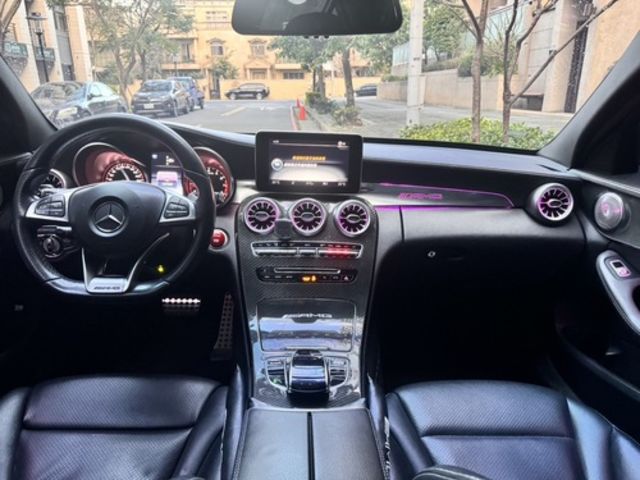 M-BENZ賓士 C300  第5張相片