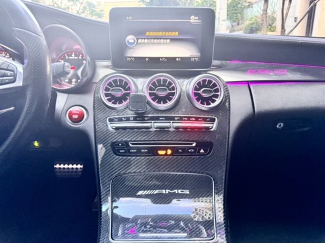 M-BENZ賓士 C300  第7張相片