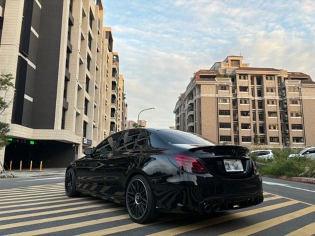 M-BENZ賓士 C300  第2張相片