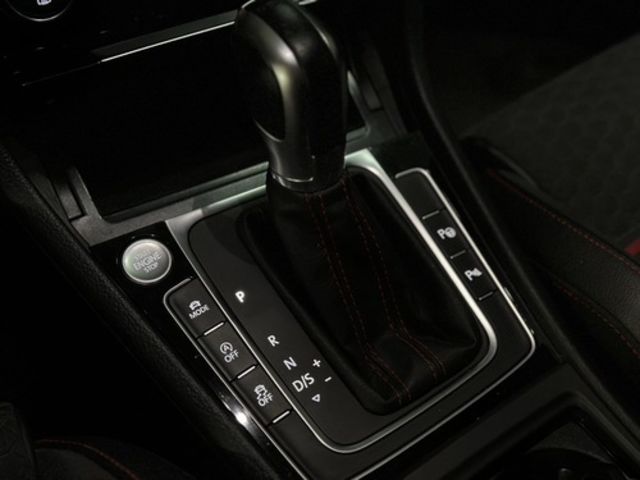 VOLKSWAGEN福斯 GOLF GTI  第6張相片