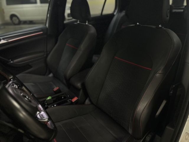 VOLKSWAGEN福斯 GOLF GTI  第7張相片