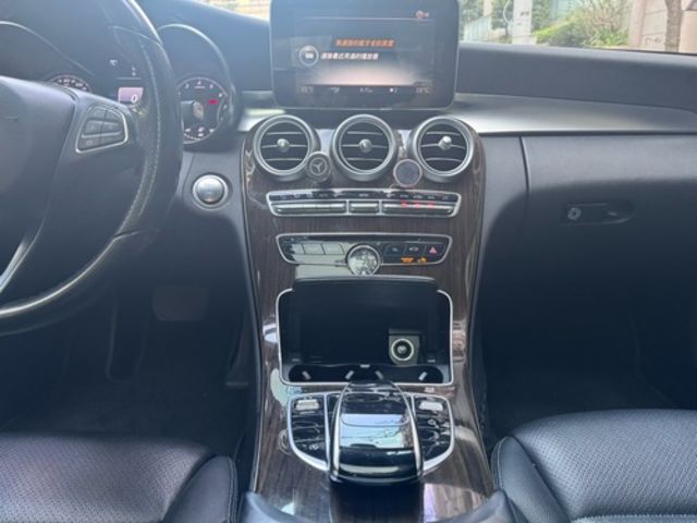 M-BENZ賓士 C300  第7張相片