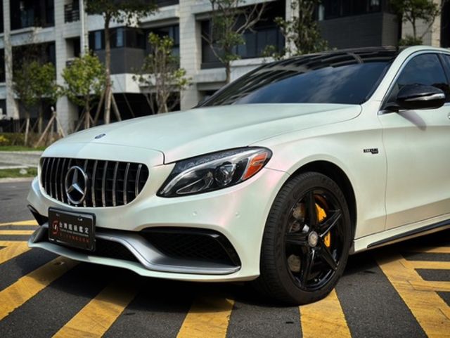 M-BENZ賓士 C300  第5張相片