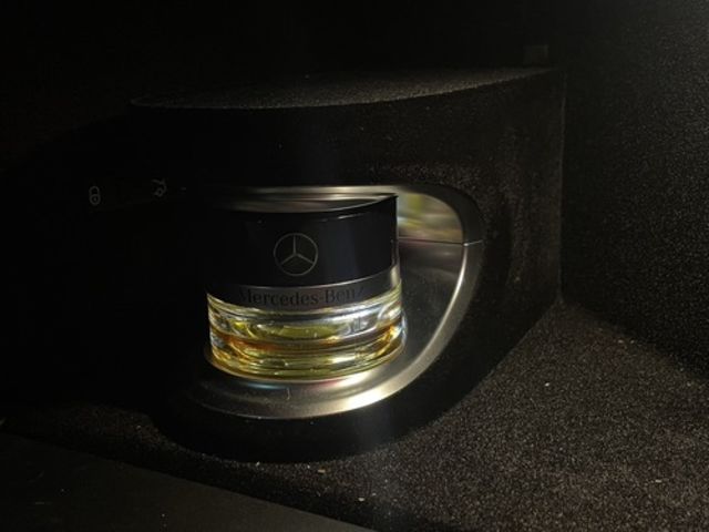 M-BENZ賓士 E300  第10張相片