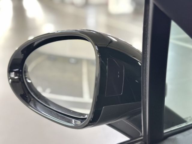 PORSCHE保時捷 MACAN  第9張相片