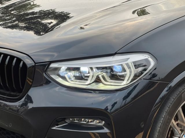 BMW寶馬 X4 XDRIVE30I  第4張相片
